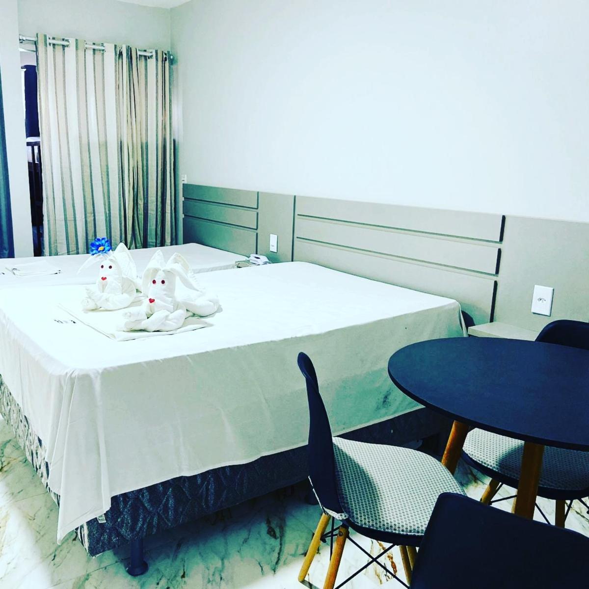 Caldas Novas - Araras Apart Service Bagian luar foto